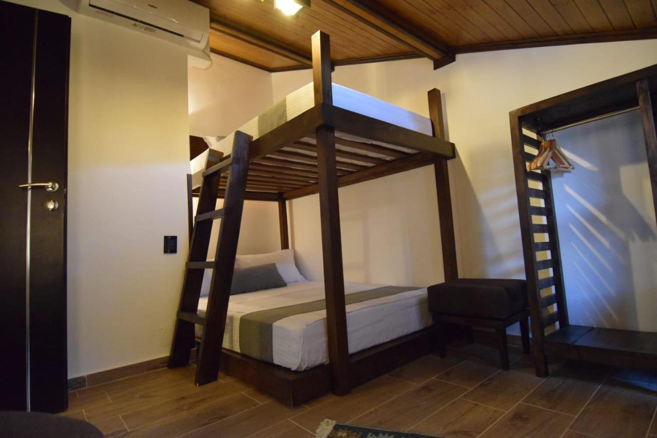 Kale Guesthouse Gjirokastër Dış mekan fotoğraf